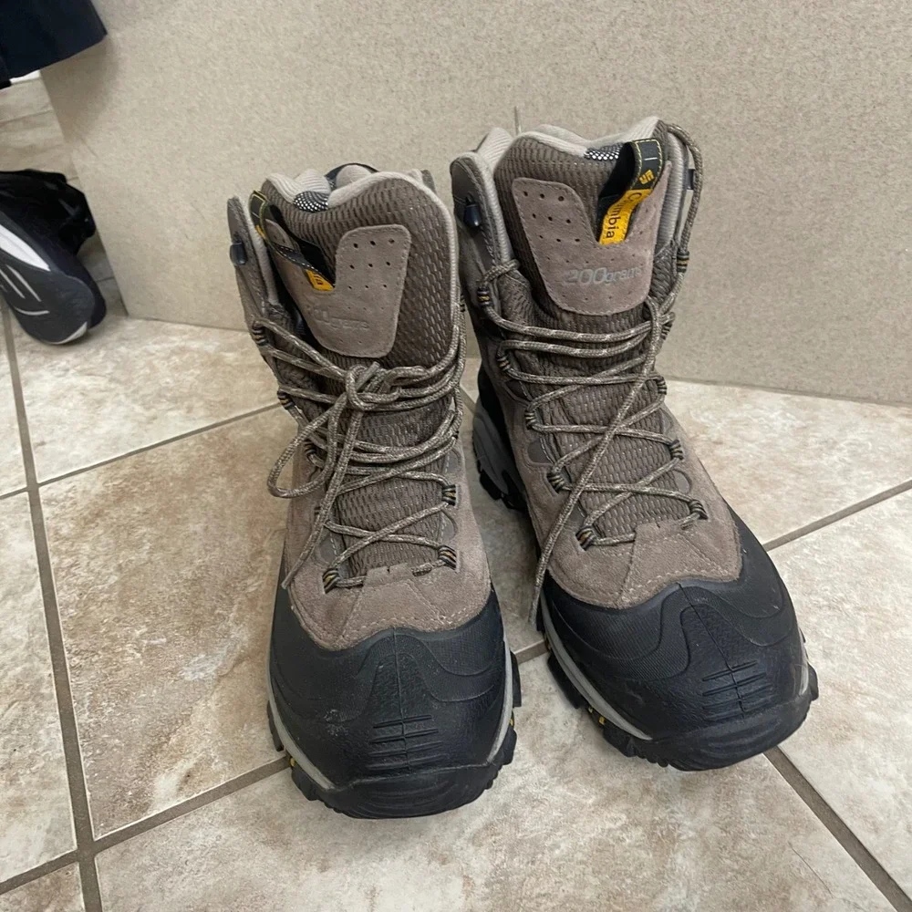 Columbia Bugaboot Plus III Omni-Heat Waterproof‎ Winter Boots EUC  Mens 11.5